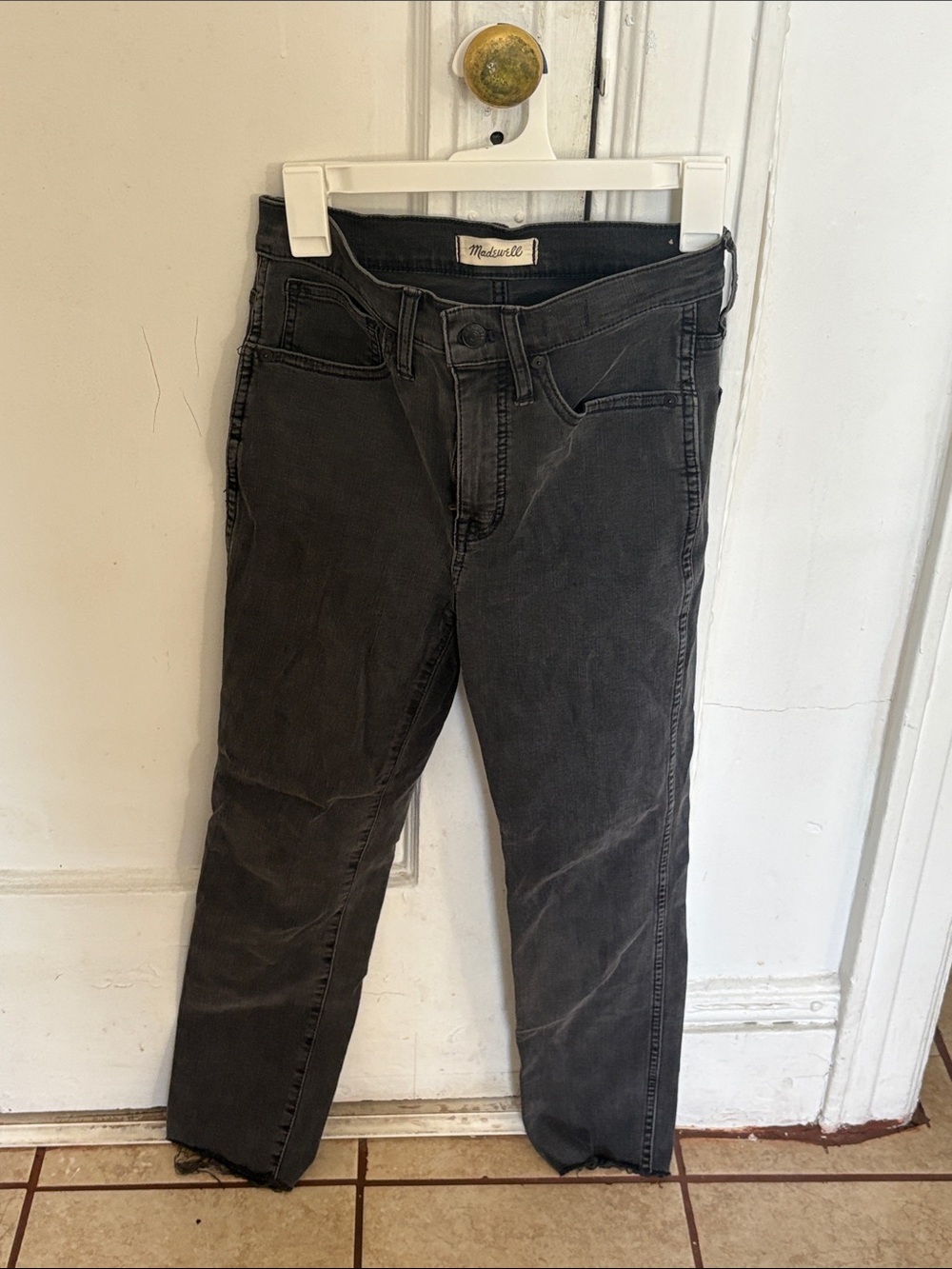 Madewell Woman’s Stovepipe Washed Black Straight Jeans